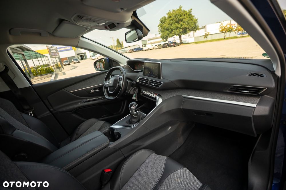 Peugeot 3008 HDi 150 Allure - 20