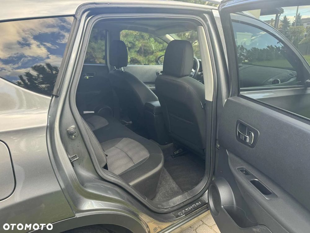 Nissan Qashqai 1.6 dCi 4x4 I-Way - 6