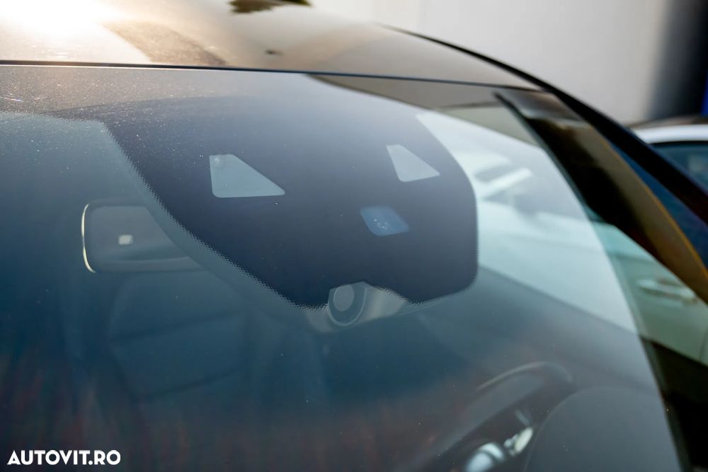 Mercedes-Benz GLC Coupe 300 de 4Matic 9G-TRONIC AMG Line - 38