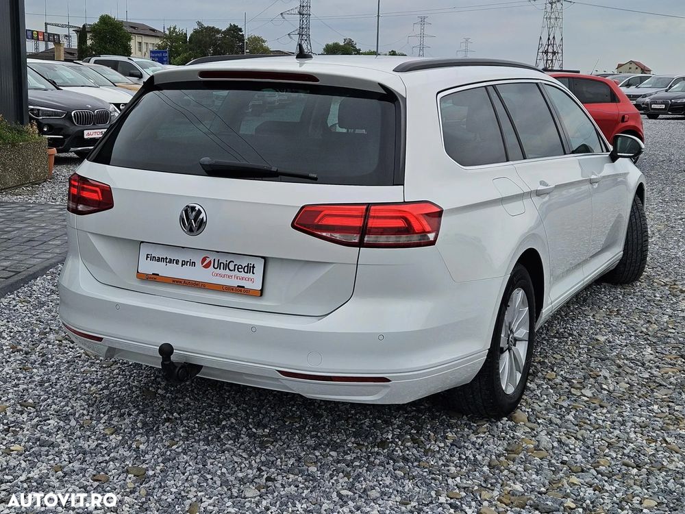 Volkswagen Passat 2.0 TDI DSG Comfortline - 5