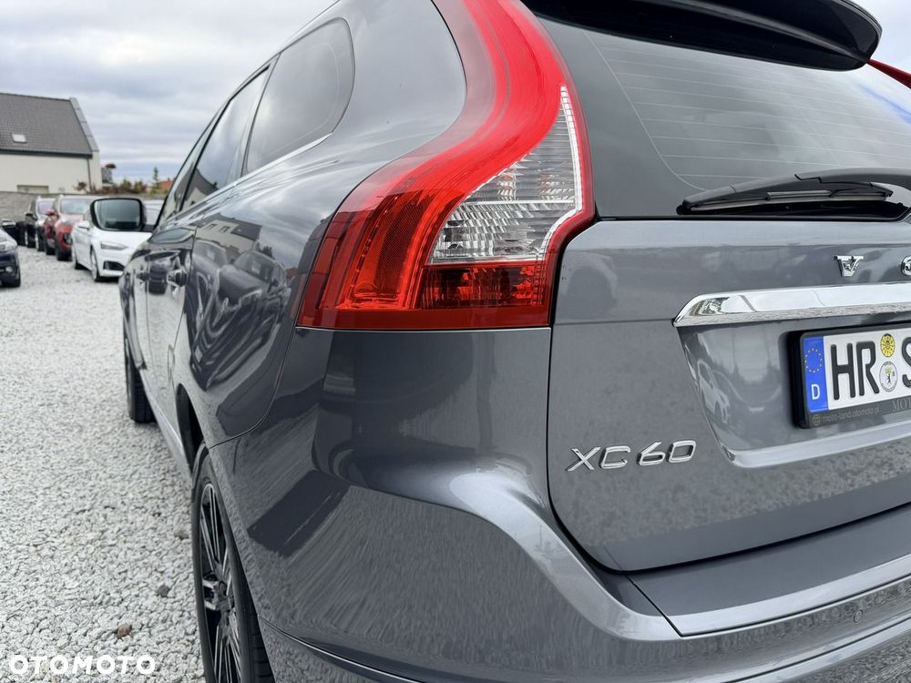Volvo XC 60 D4 Geartronic Summum - 9