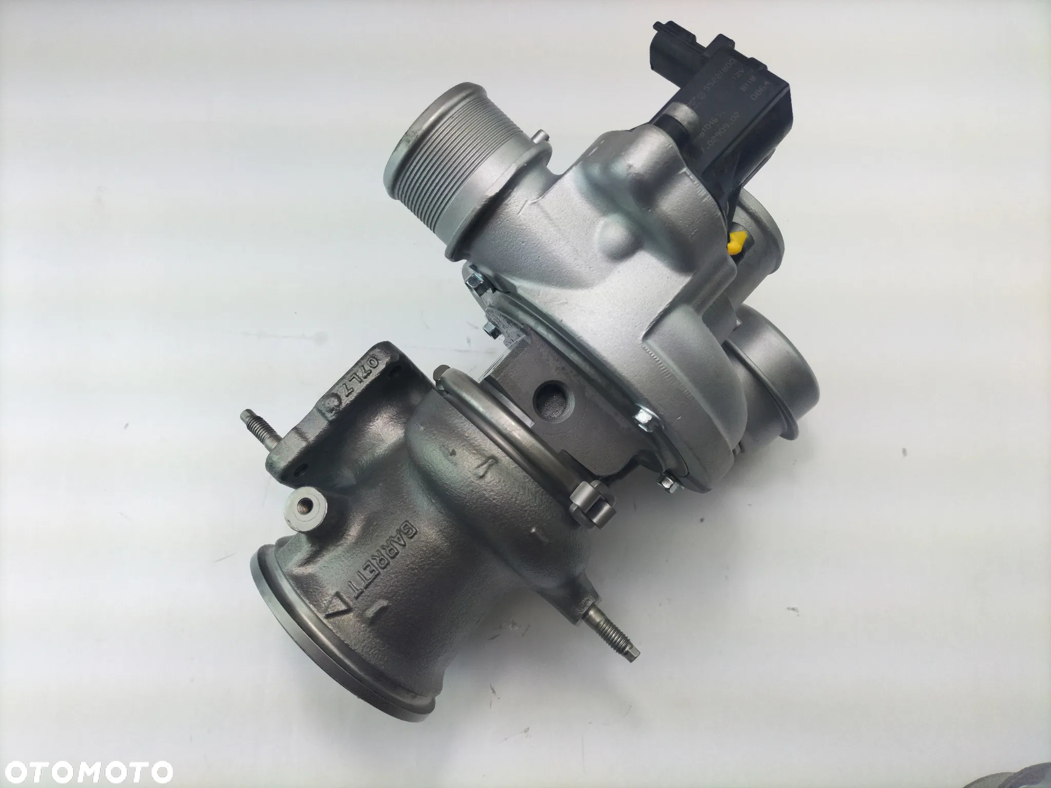 Turbosprężarka Turbo ALFA ROMEO MITO 1.4 Turbo MultiAir 163 KM 814999-5003S, 814999-5004S, 812812-0006, 814999-4, 04892938AD 4892938AD 04892938 4892938 - 4
