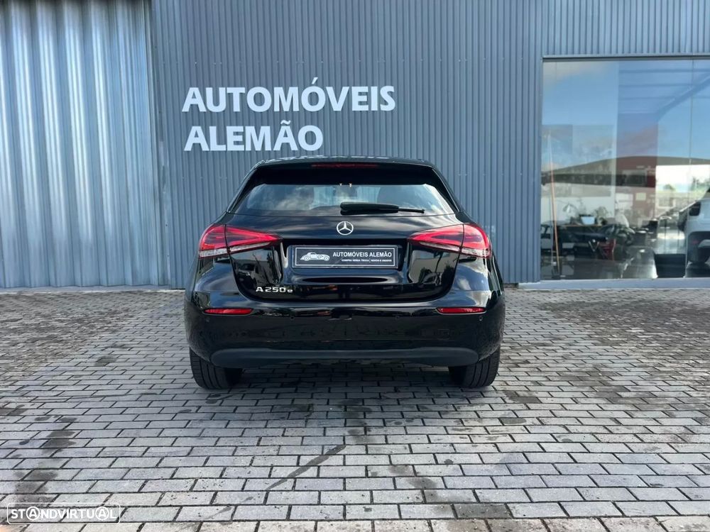 Mercedes-Benz A 250 e Style Plus - 7