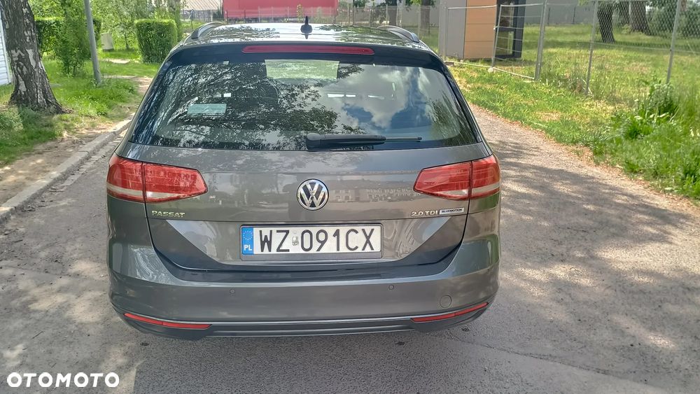 Volkswagen Passat 2.0 TDI BMT Comfortline - 8