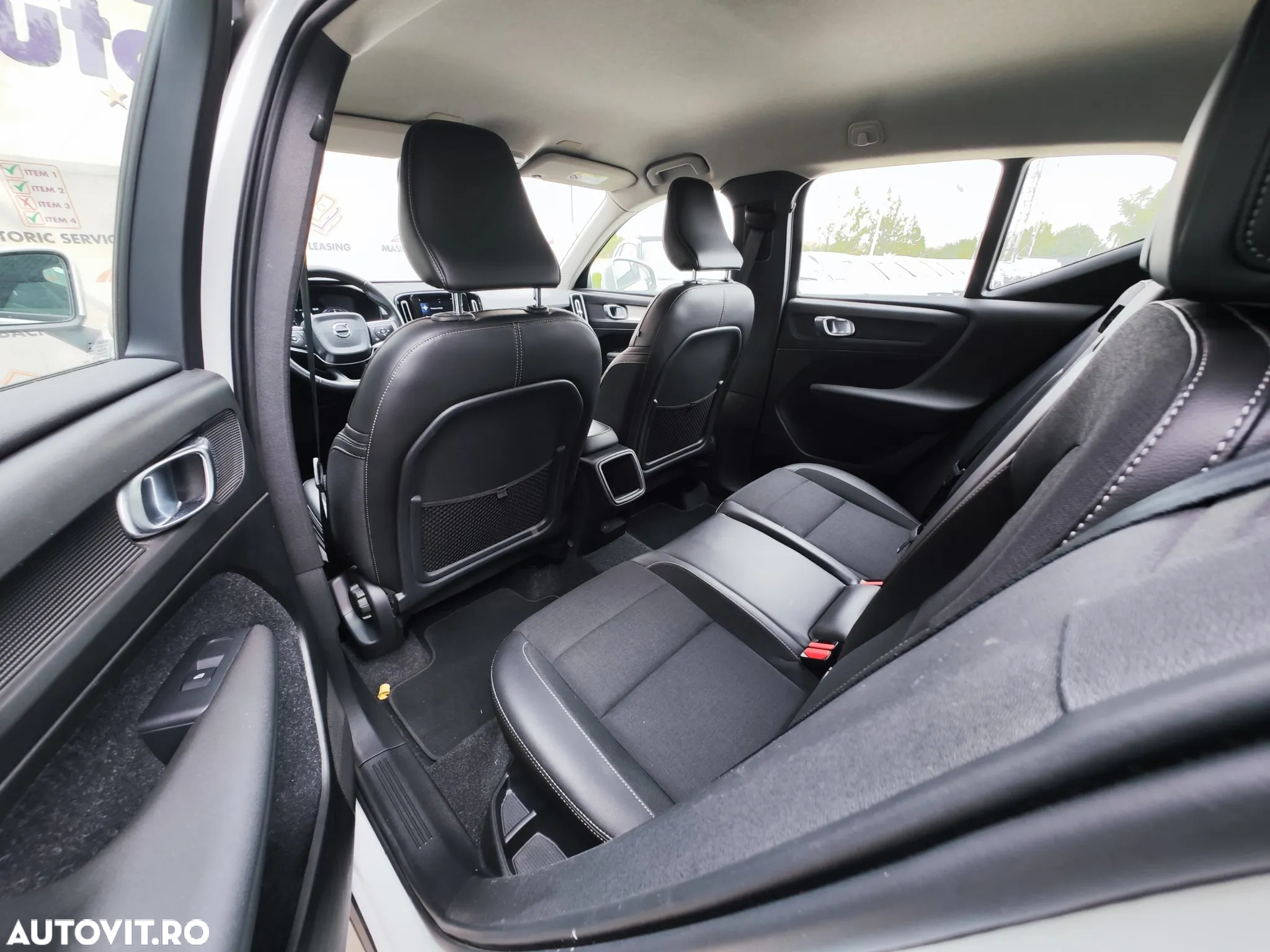Volvo XC 40 - 26