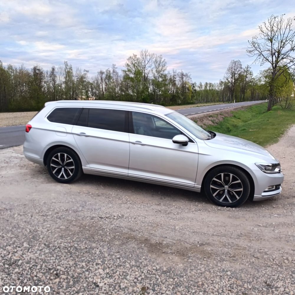 Volkswagen Passat 2.0 TDI (BlueMotion Technology) Highline - 4