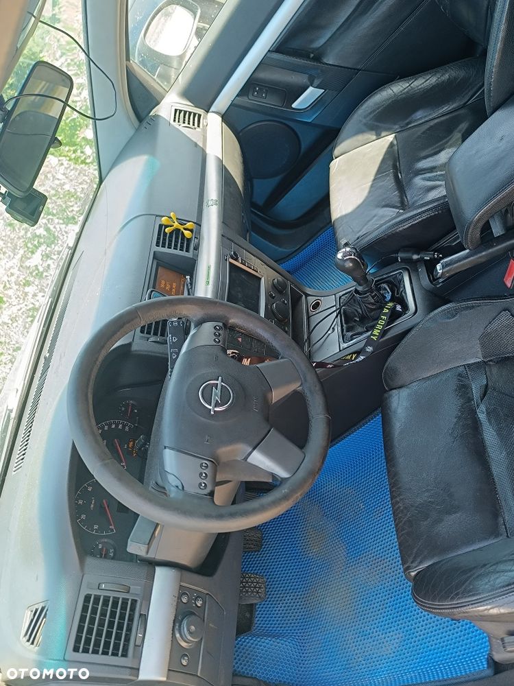 Opel Vectra - 4