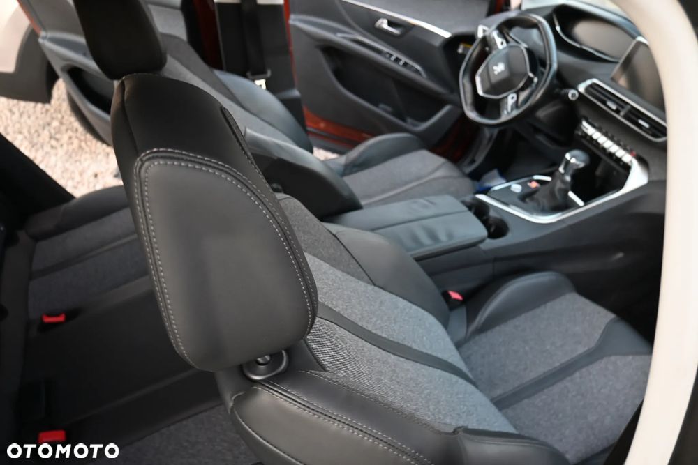 Peugeot 3008 BlueHDi 150 Stop & Start Allure - 38