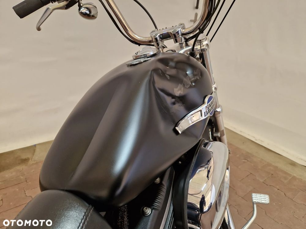 Harley-Davidson Sportster Custom 1200C - 31
