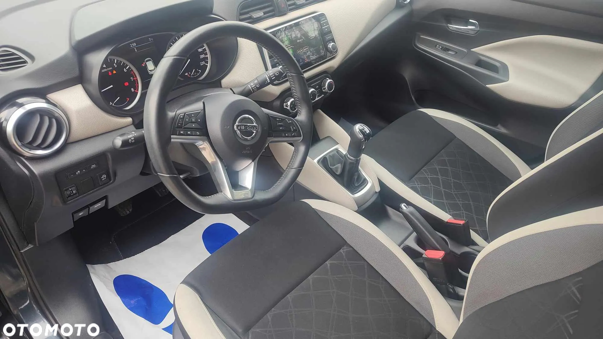 Nissan Micra - 9