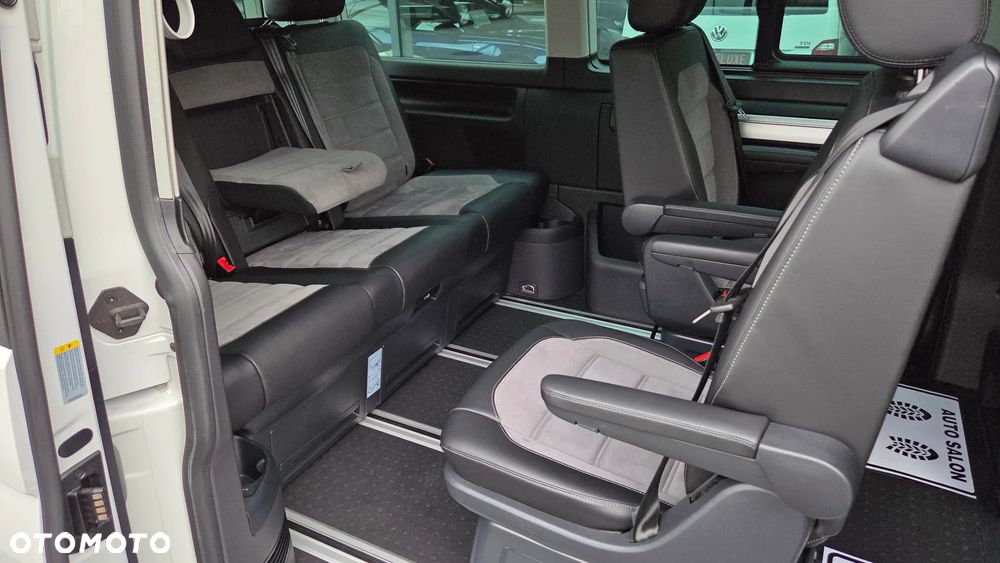 Volkswagen California - 15