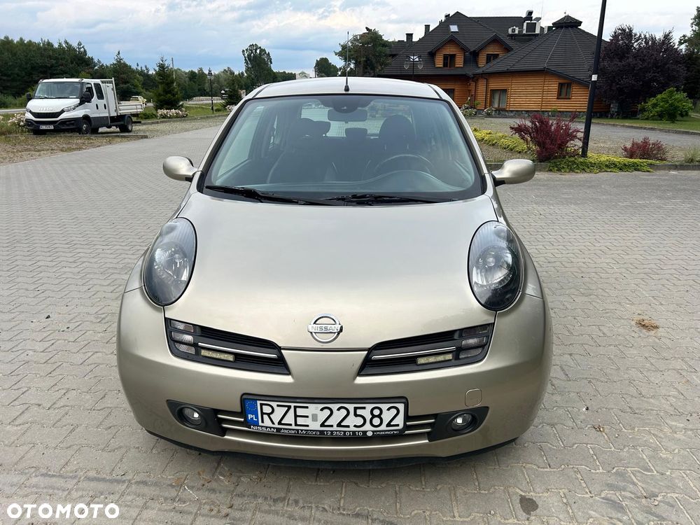 Nissan Micra 1.4 Active Luxury - 9