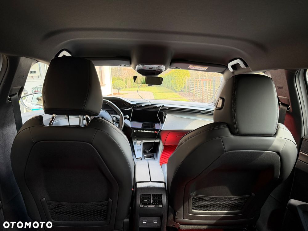 Peugeot 408 - 14