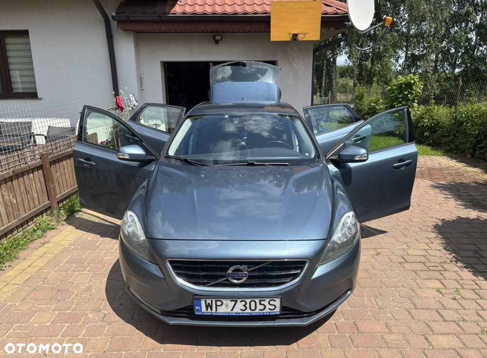 Volvo V40 D2 Base - 8