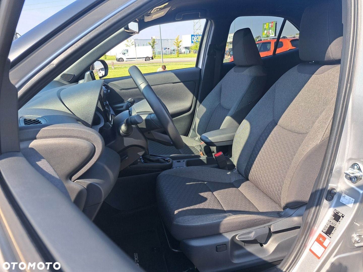 Toyota Yaris Cross Hybrid 1.5 Style - 17