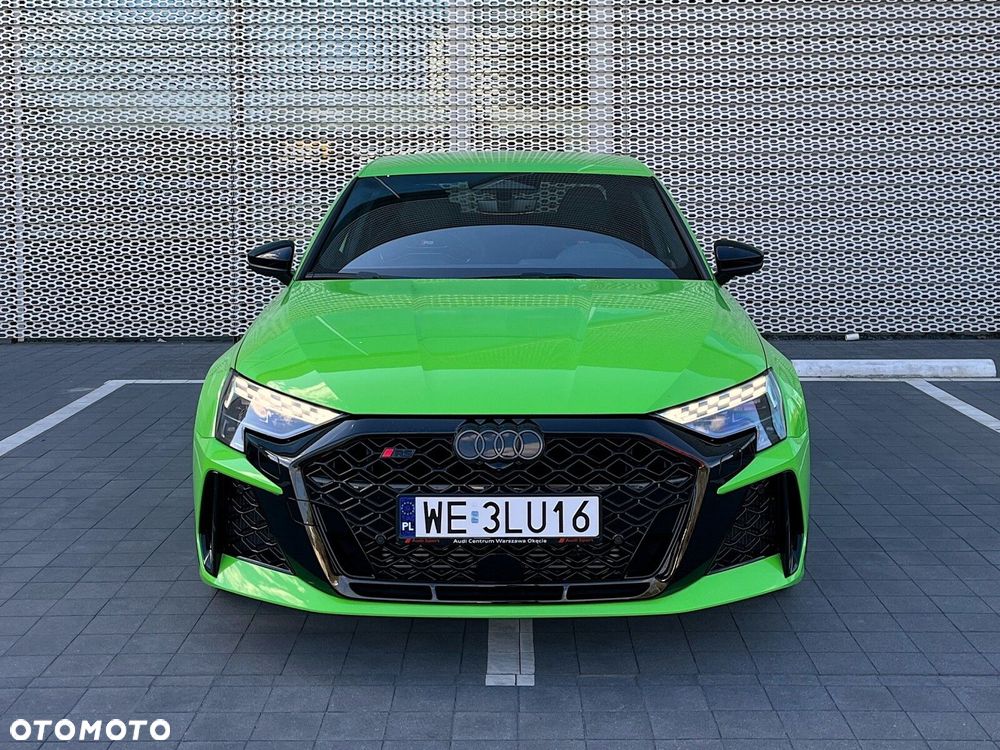 Audi RS3 Limousine - 14