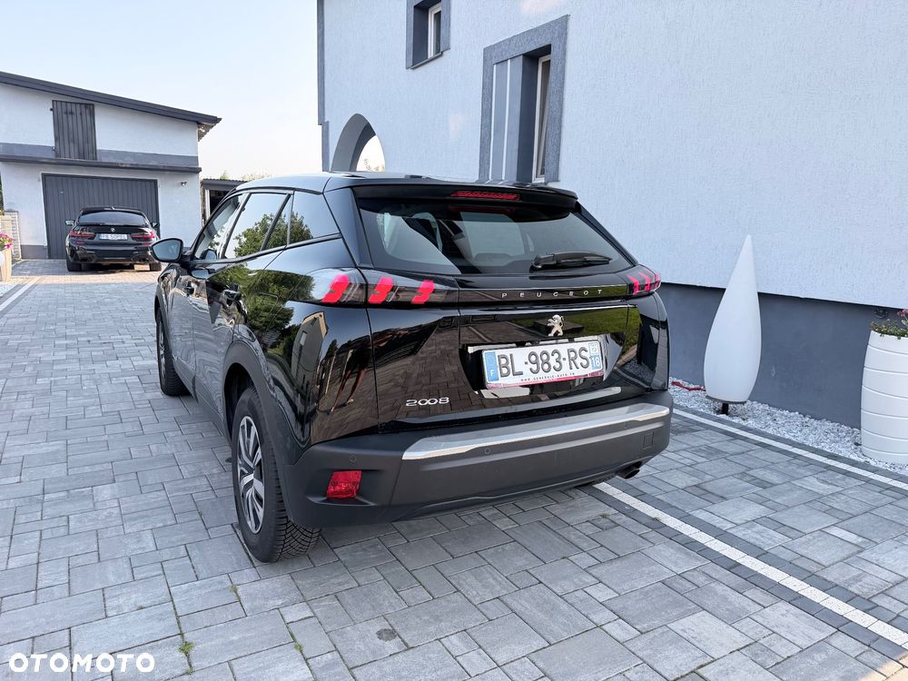 Peugeot 2008 - 5