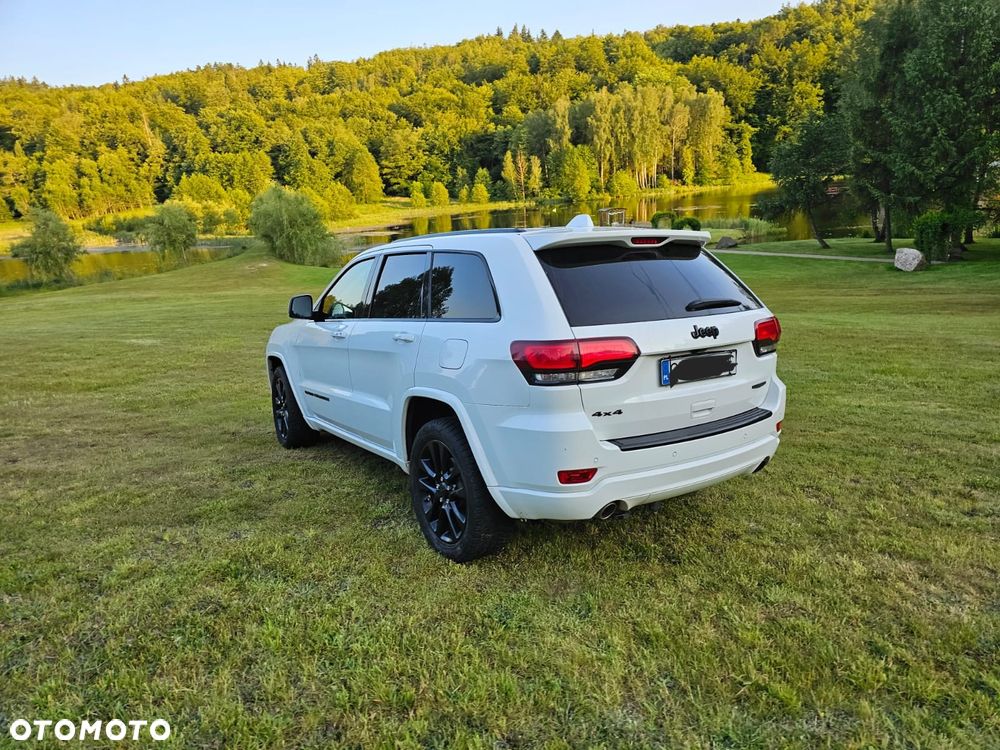 Jeep Cherokee - 3