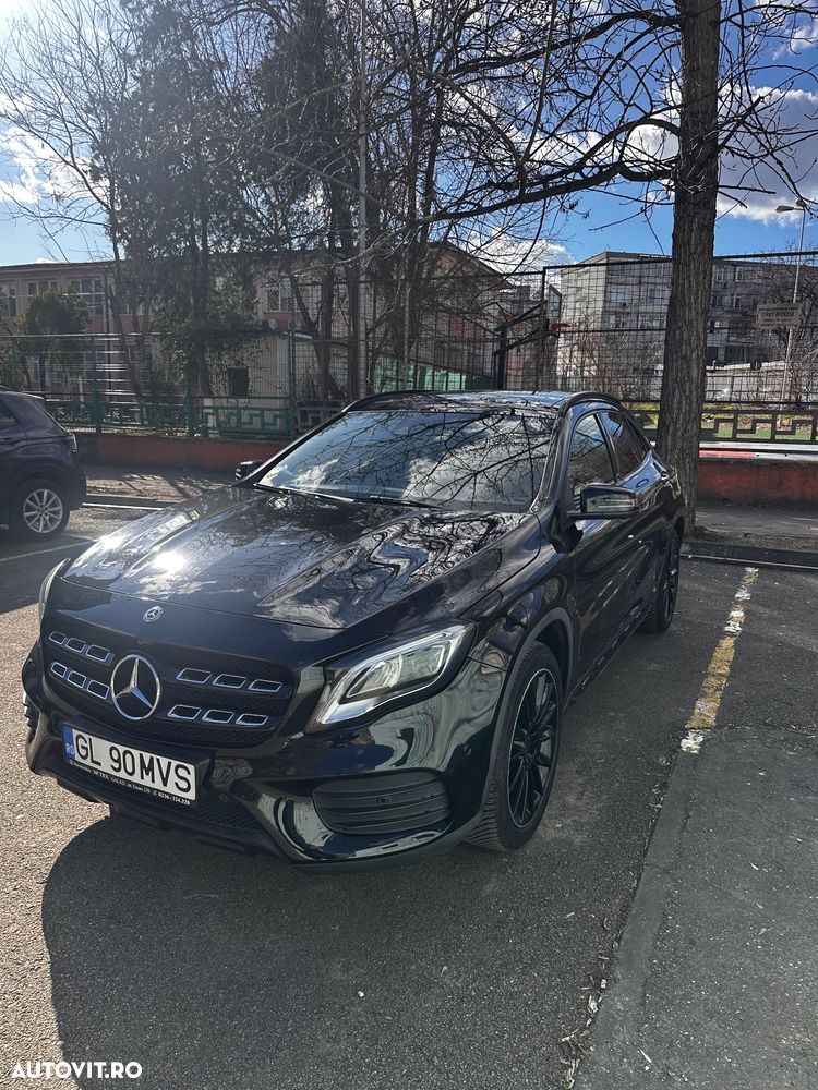 Mercedes-Benz GLA 220 d 4MATIC Aut. - 1