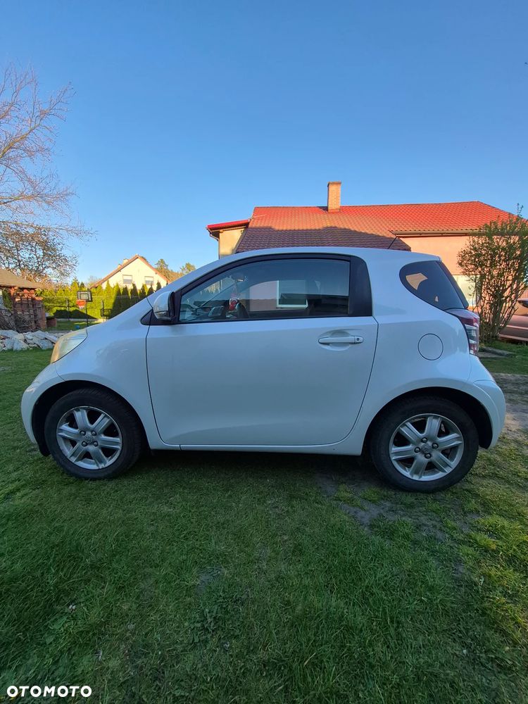 Toyota iQ 1.0 Luna - 2