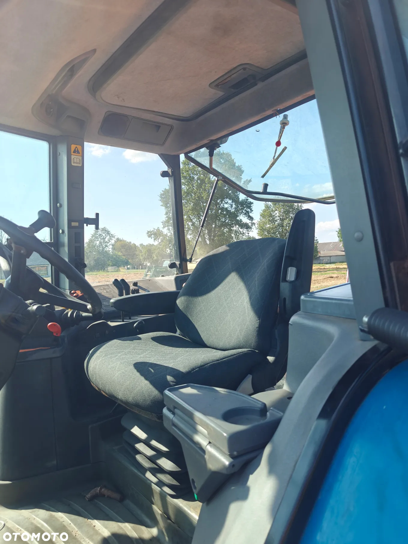 New Holland 8260 - 5