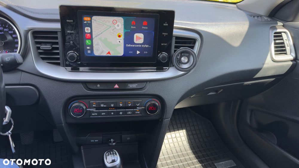 Kia Ceed 1.6 CRDi SCR M - 13