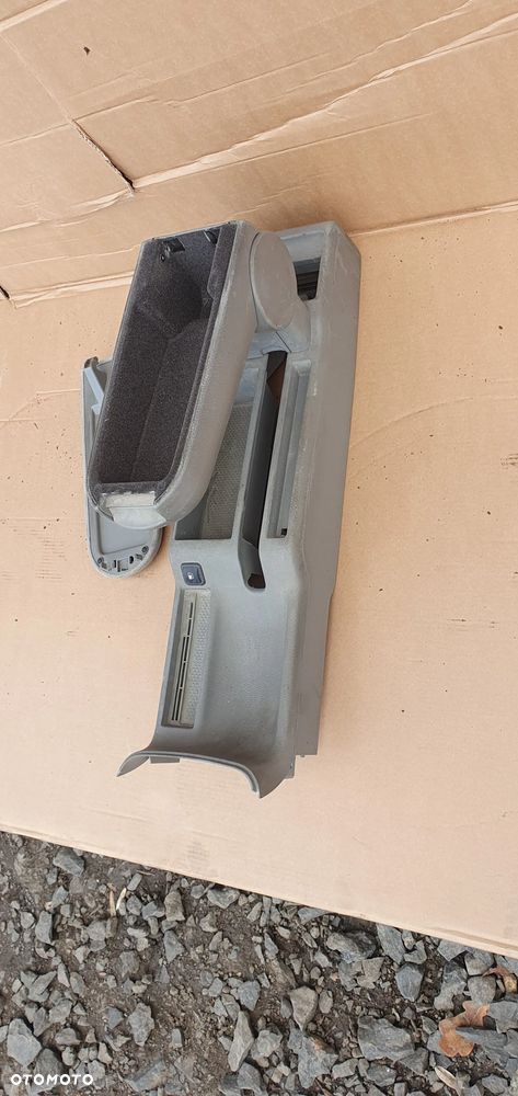 Tunel środkowy osłona tunelu podłokietnik VW Passat B5 3B0863323B 3B0864207F - 3