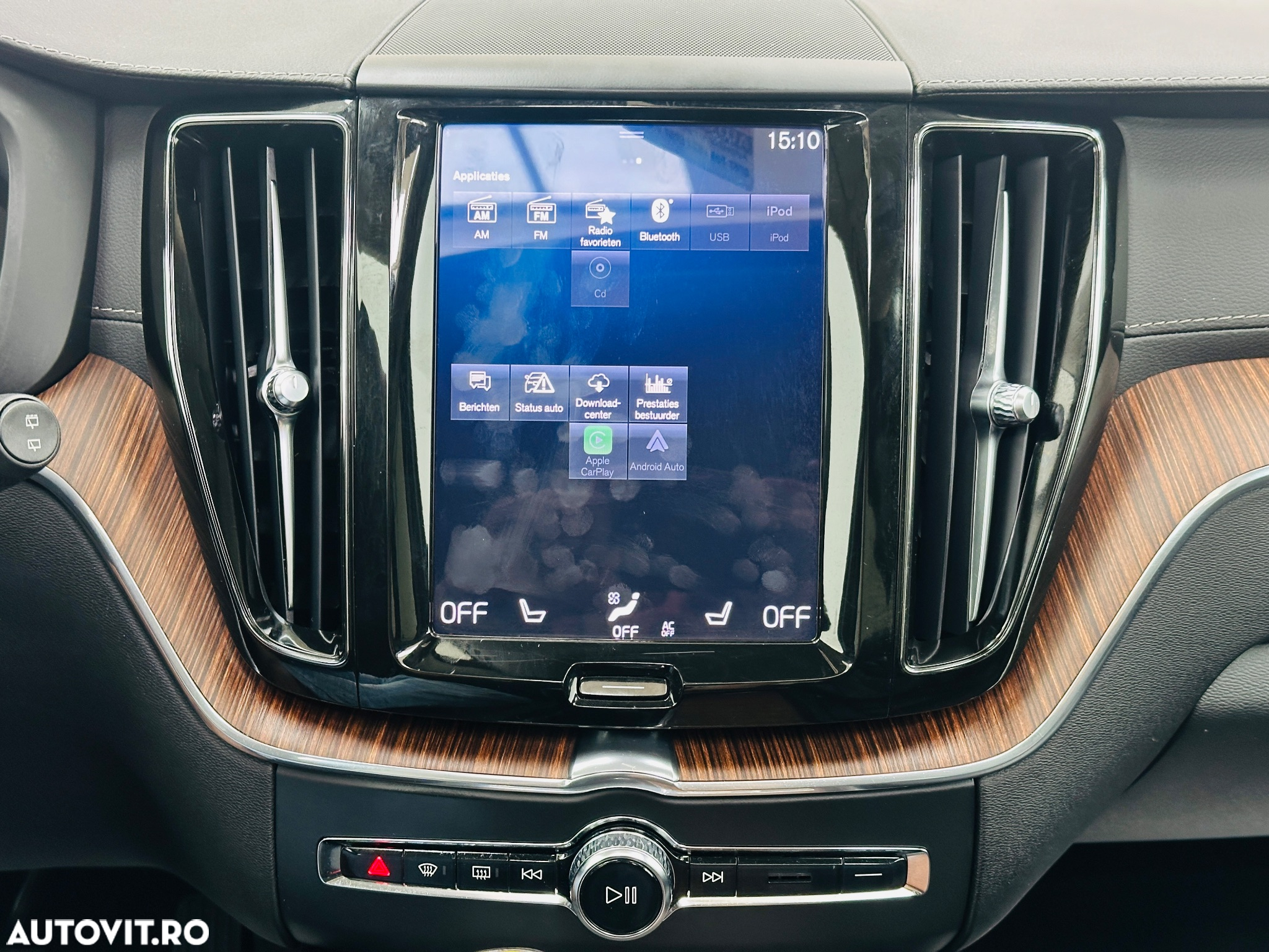 Volvo XC 60 - 30