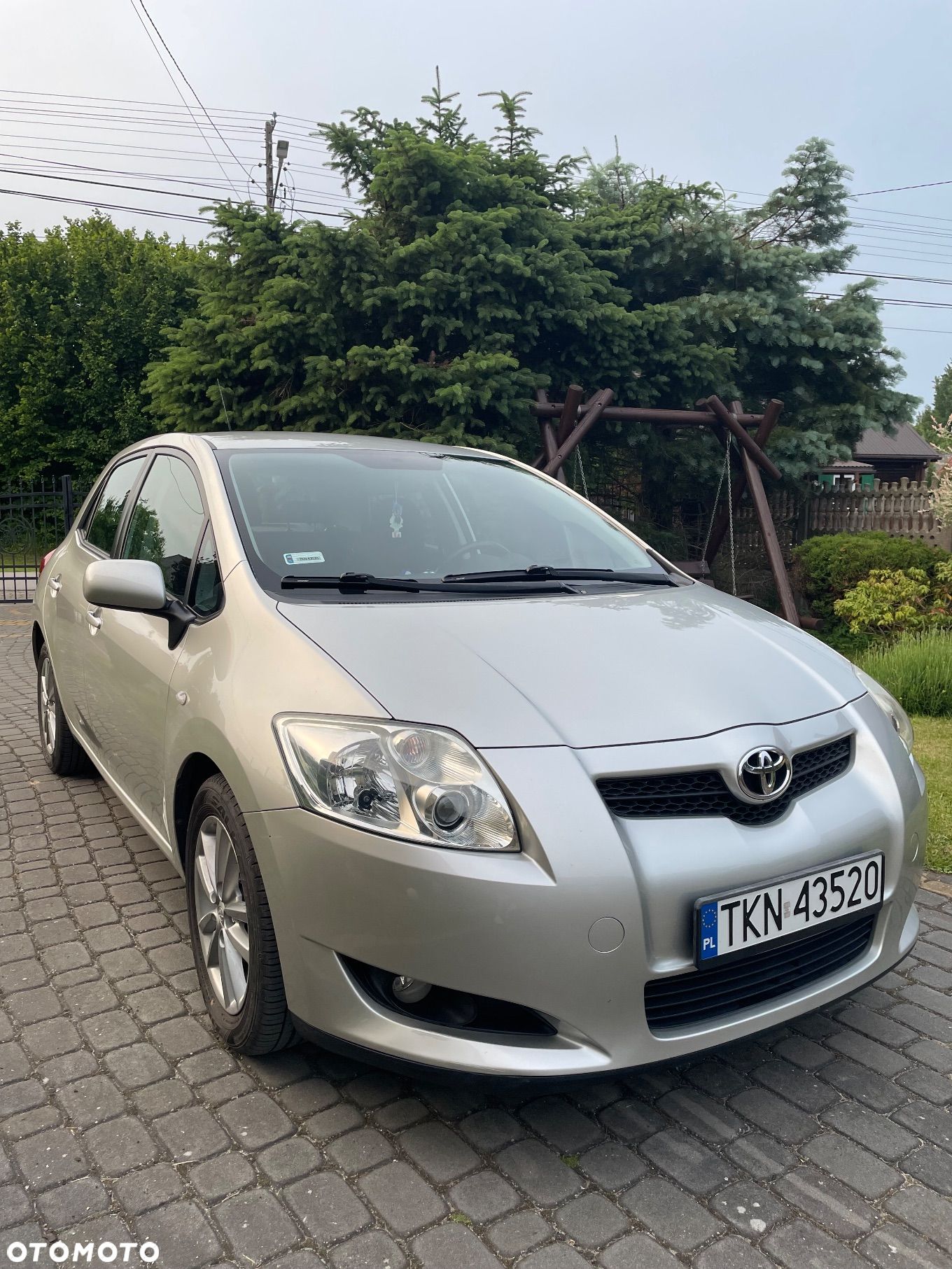 Toyota Auris - 1