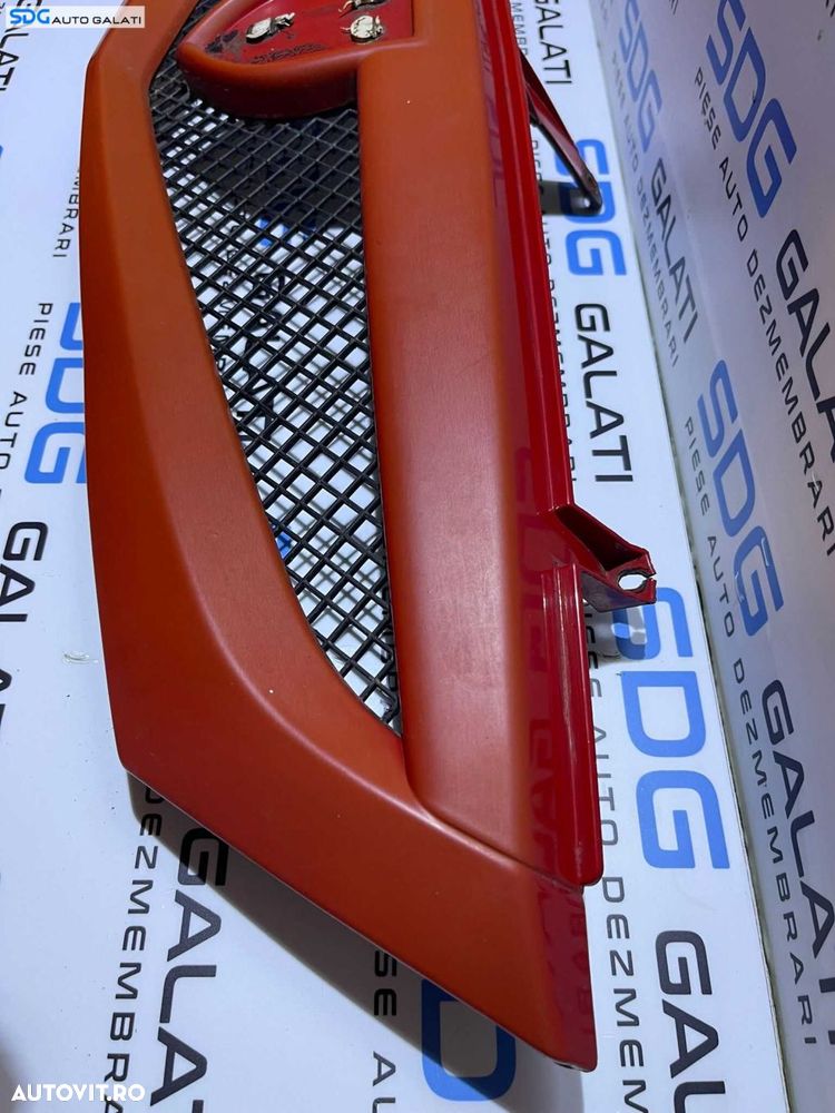 Grila Centrala Radiator Fara Emblema de pe Bara Spoiler Fata Dacia Solenza 2003 - 2005 Cod 8200201316 - 2