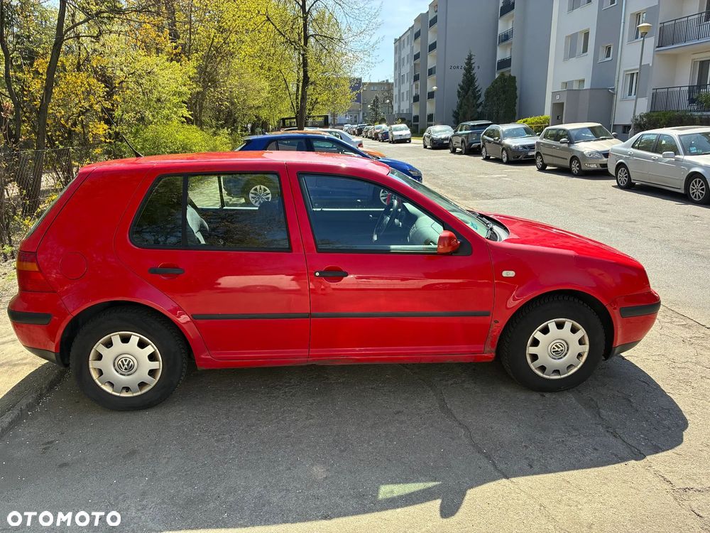 Volkswagen Golf 1.4 Basis - 3