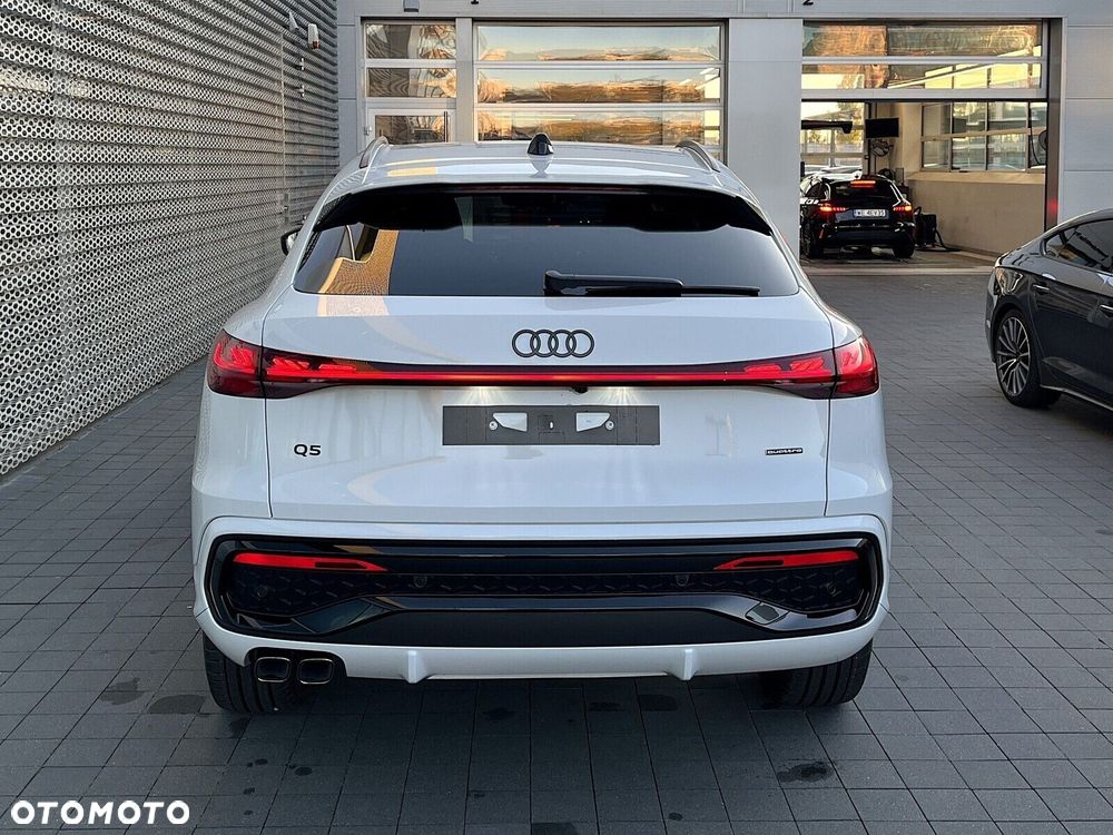 Audi Q5 Sportback - 29