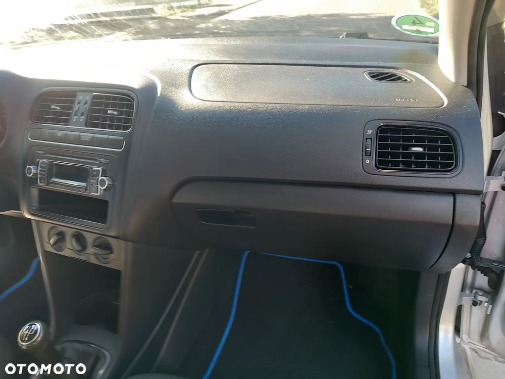 Volkswagen Polo - 23