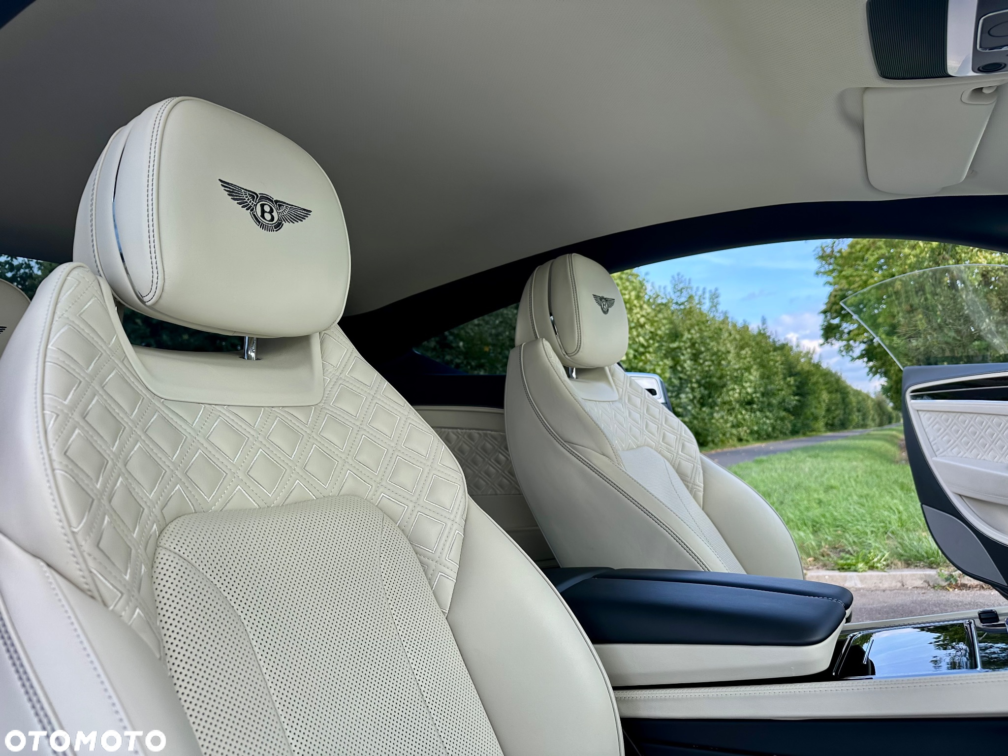 Bentley Continental GT New - 30