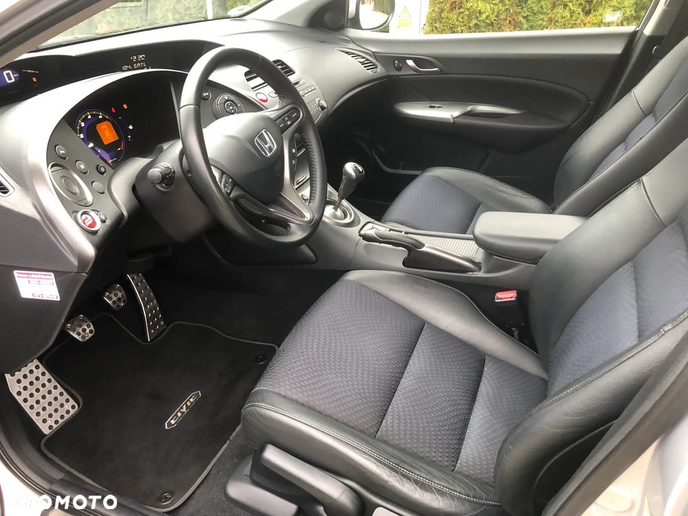 Honda Civic 1.4 i-VTEC Sport - 21