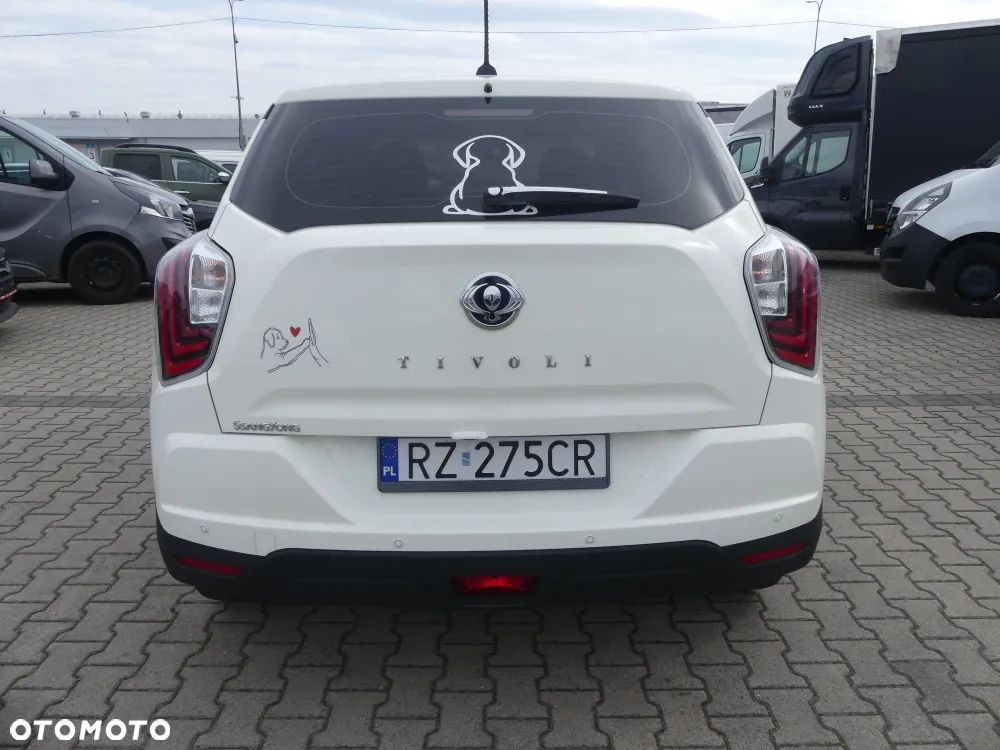 SsangYong/KGM Tivoli - 12