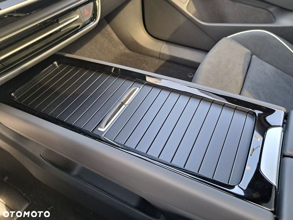 Volkswagen ID.7 86kWh Pro S - 24