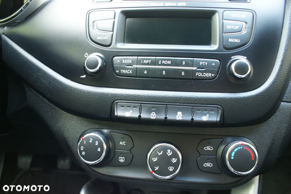 Kia Ceed 1.6 GDI Dream Team Edition - 8