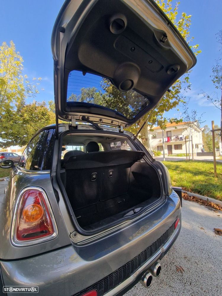 MINI 3 Portas Cooper S - 19