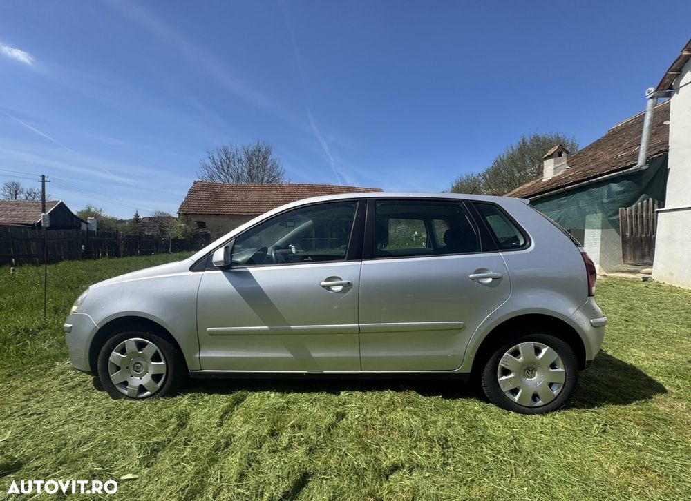 Volkswagen Polo Standard - 7