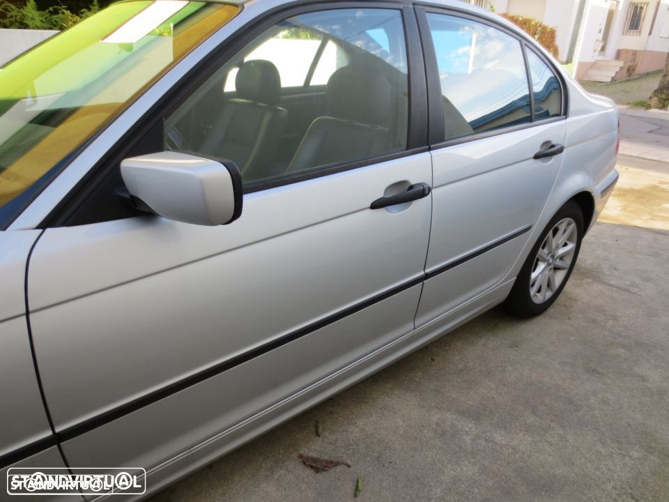 BMW 320d 150cv Todo o material disponivel - 4