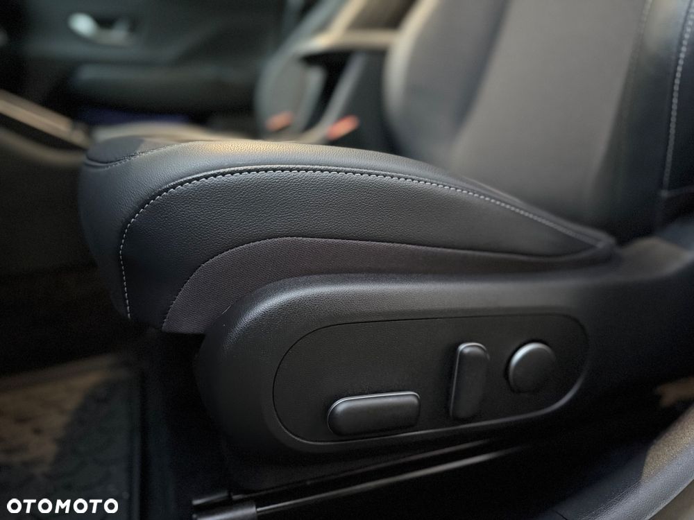 Hyundai Kona 1.6 T-GDI Platinum DCT - 28