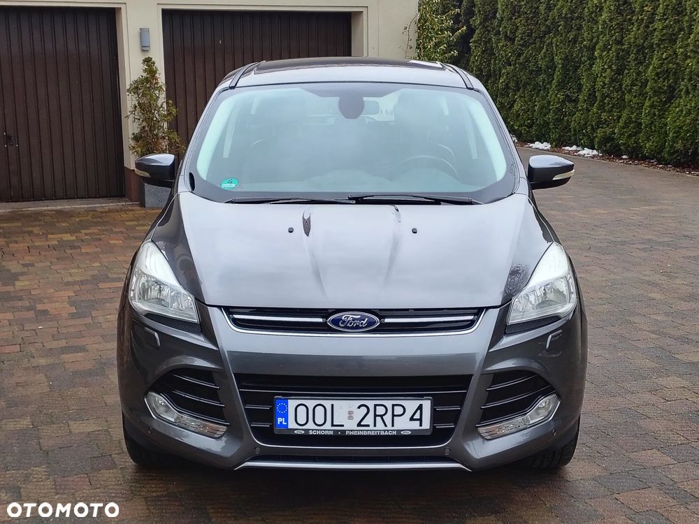 Ford Kuga 1.6 EcoBoost 2x4 Titanium - 2