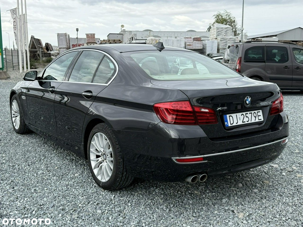 BMW Seria 5 520d xDrive Luxury Line - 7