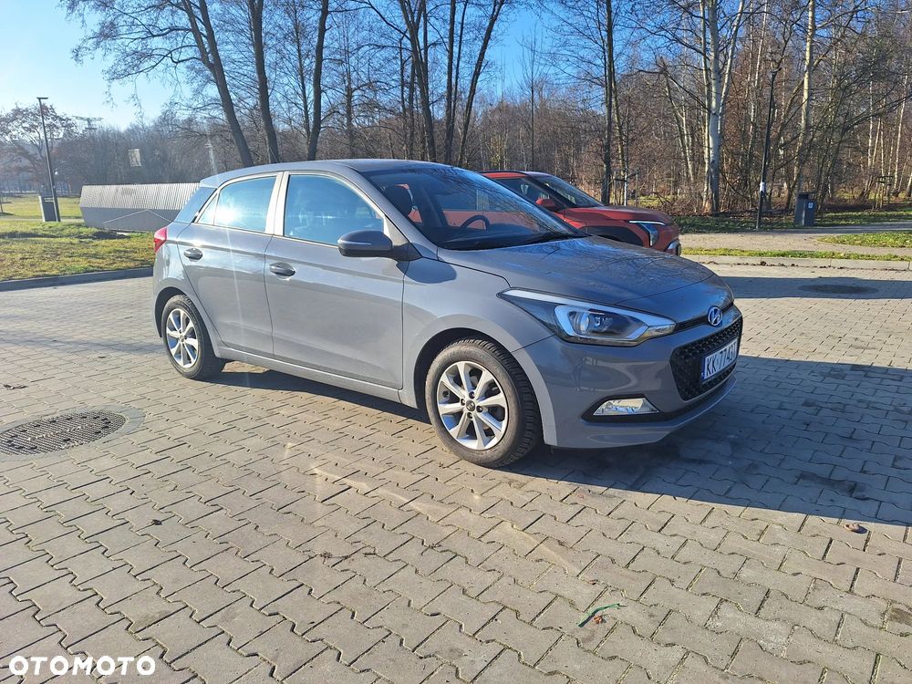 Hyundai i20 - 14