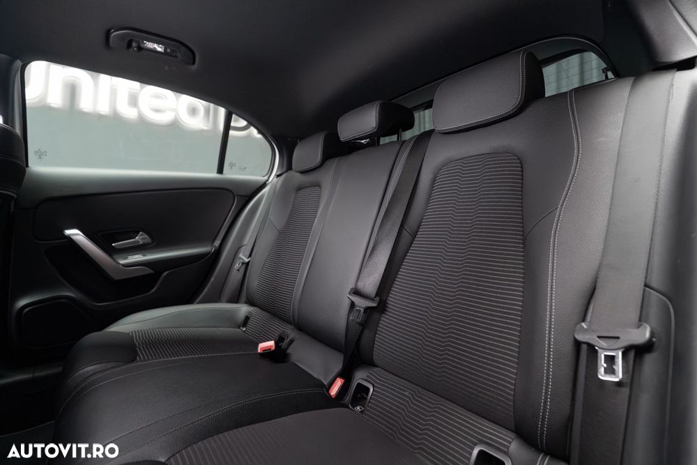Mercedes-Benz A 220 - 29