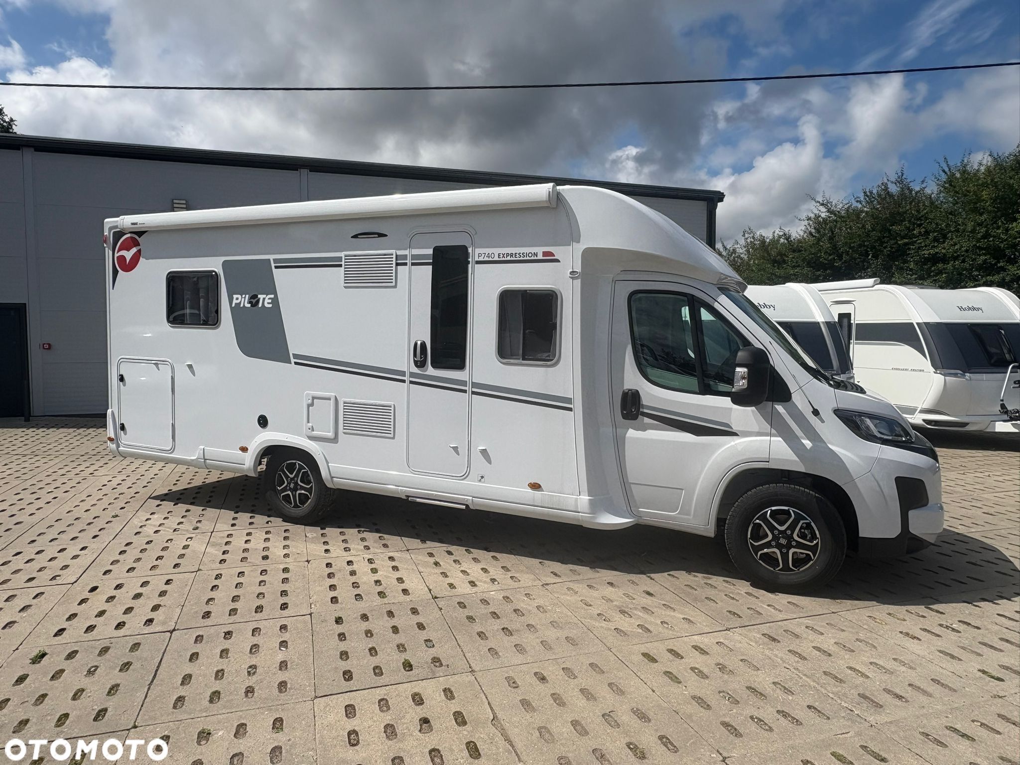PILOTE P740 C Expression - 1