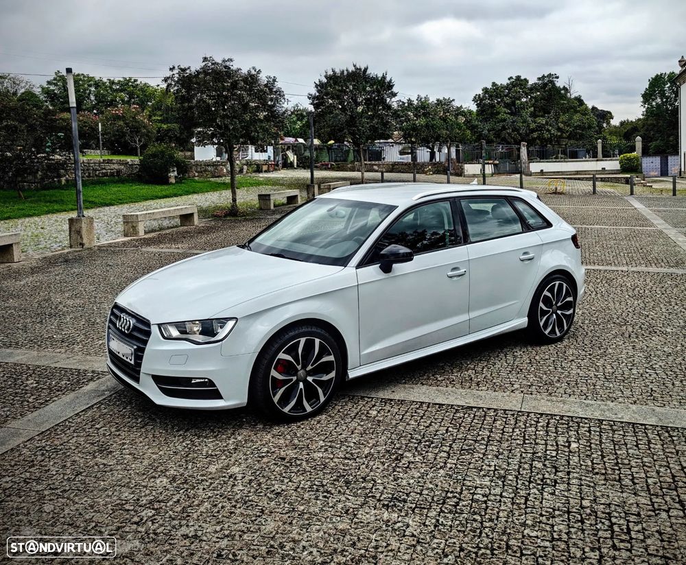 Audi A3 Sportback 1.6 TDI S-line - 2