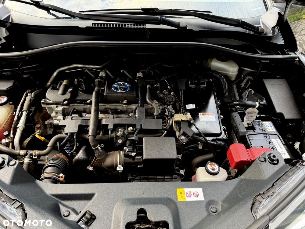 Toyota C-HR Business-Edition - 38