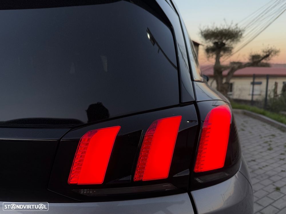 Peugeot 5008 1.6 BlueHDi GT Line EAT6 - 18